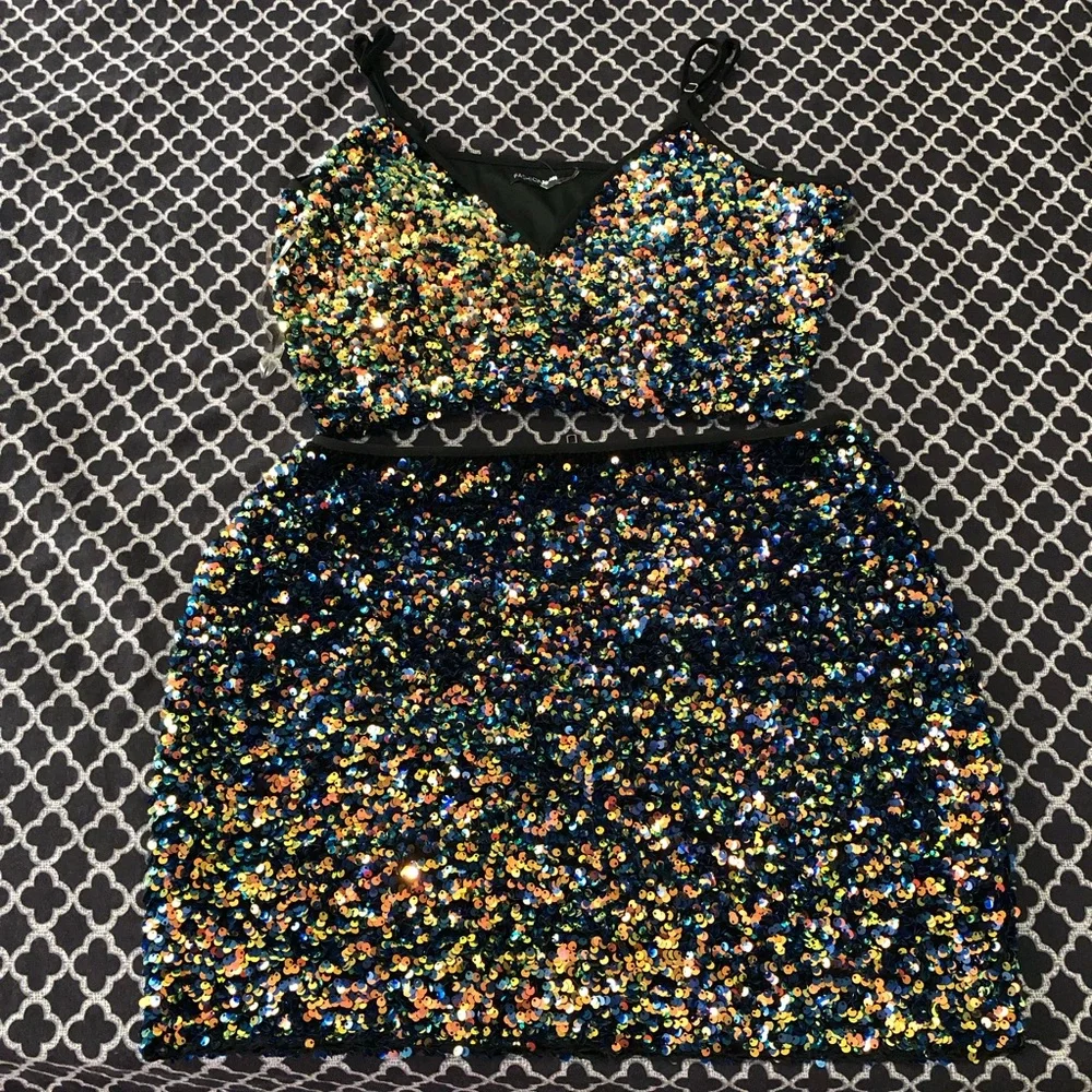 Fashion Nova Sequin Matching Skirt Set Here For A Good Shine AB12 Sz XL